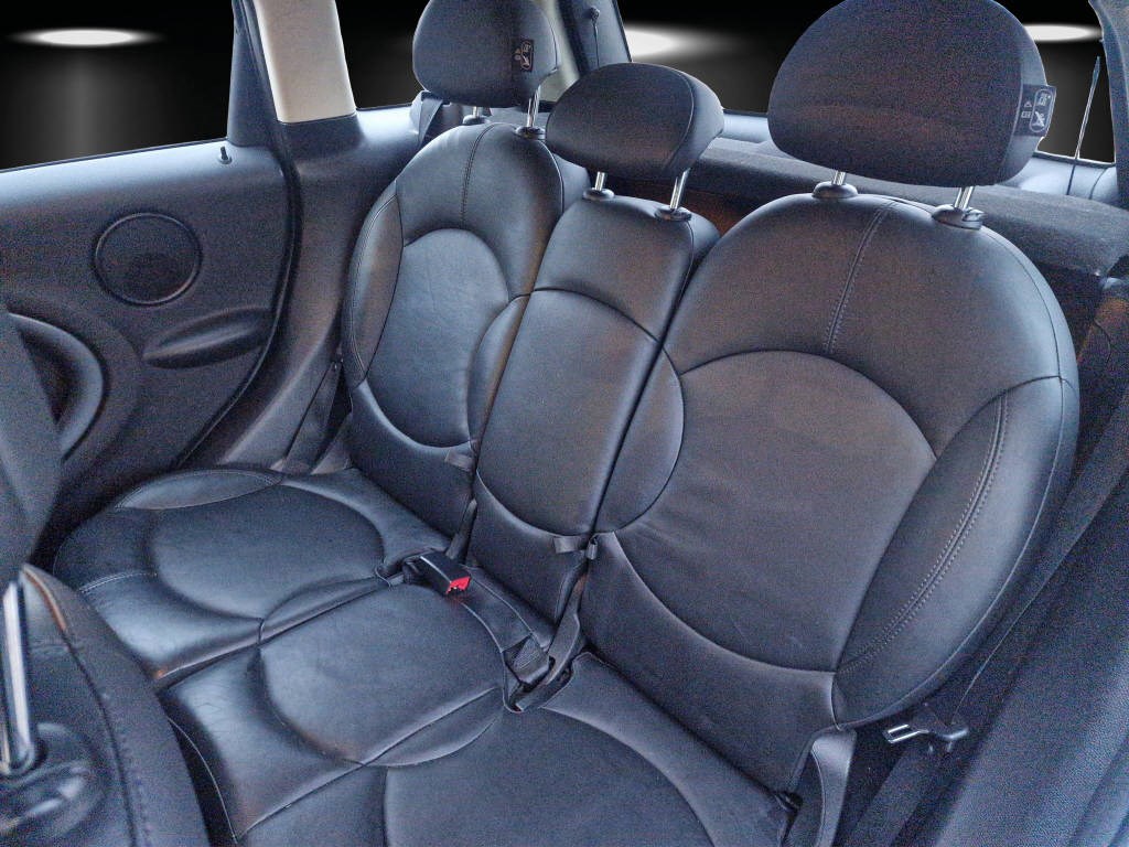 MINI Countryman R60 2.0 SD Cooper ALL4-image-9