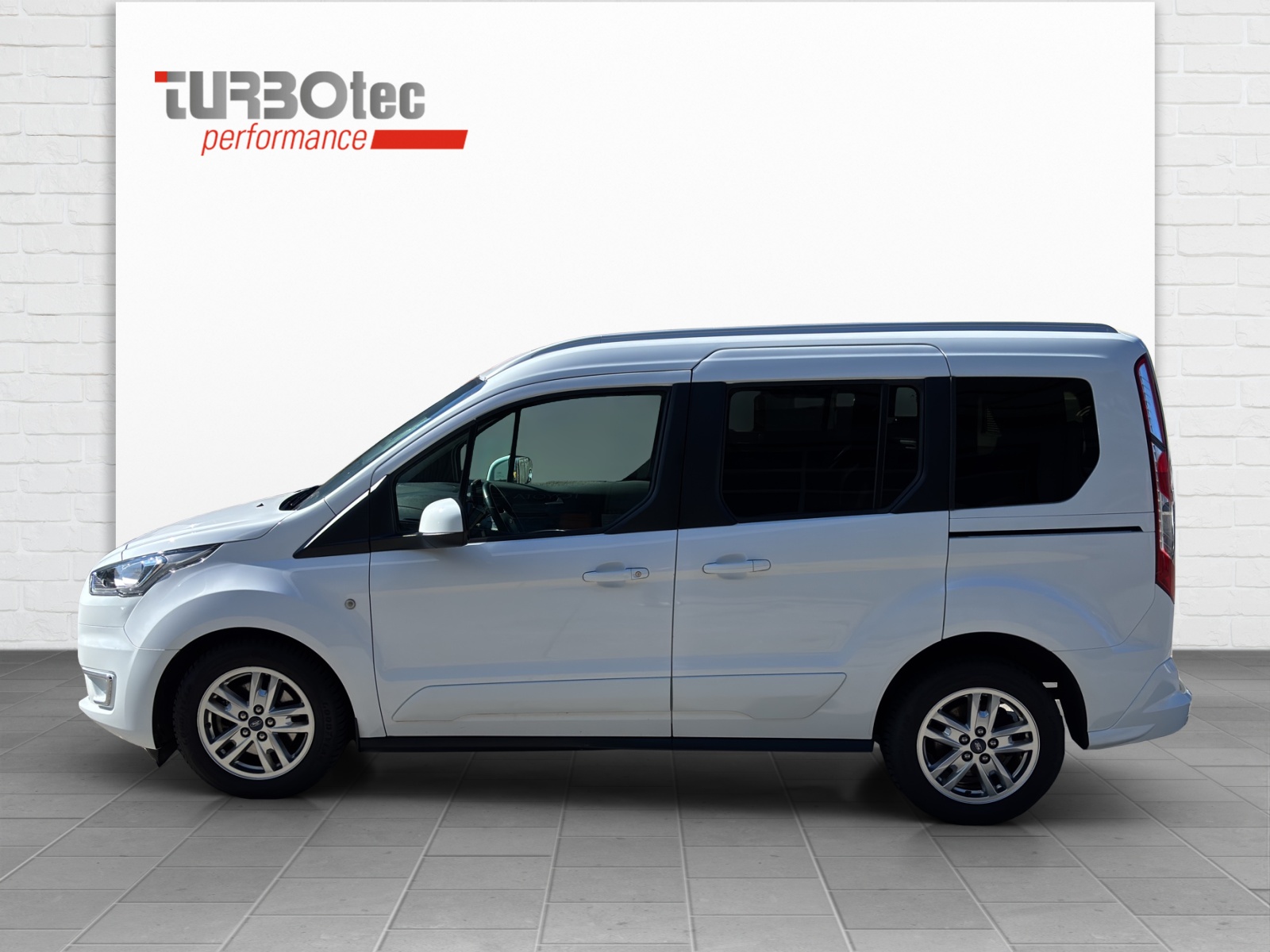 FORD Tourneo Connect 1.0 SCTi Titanium-showroom-element-1
