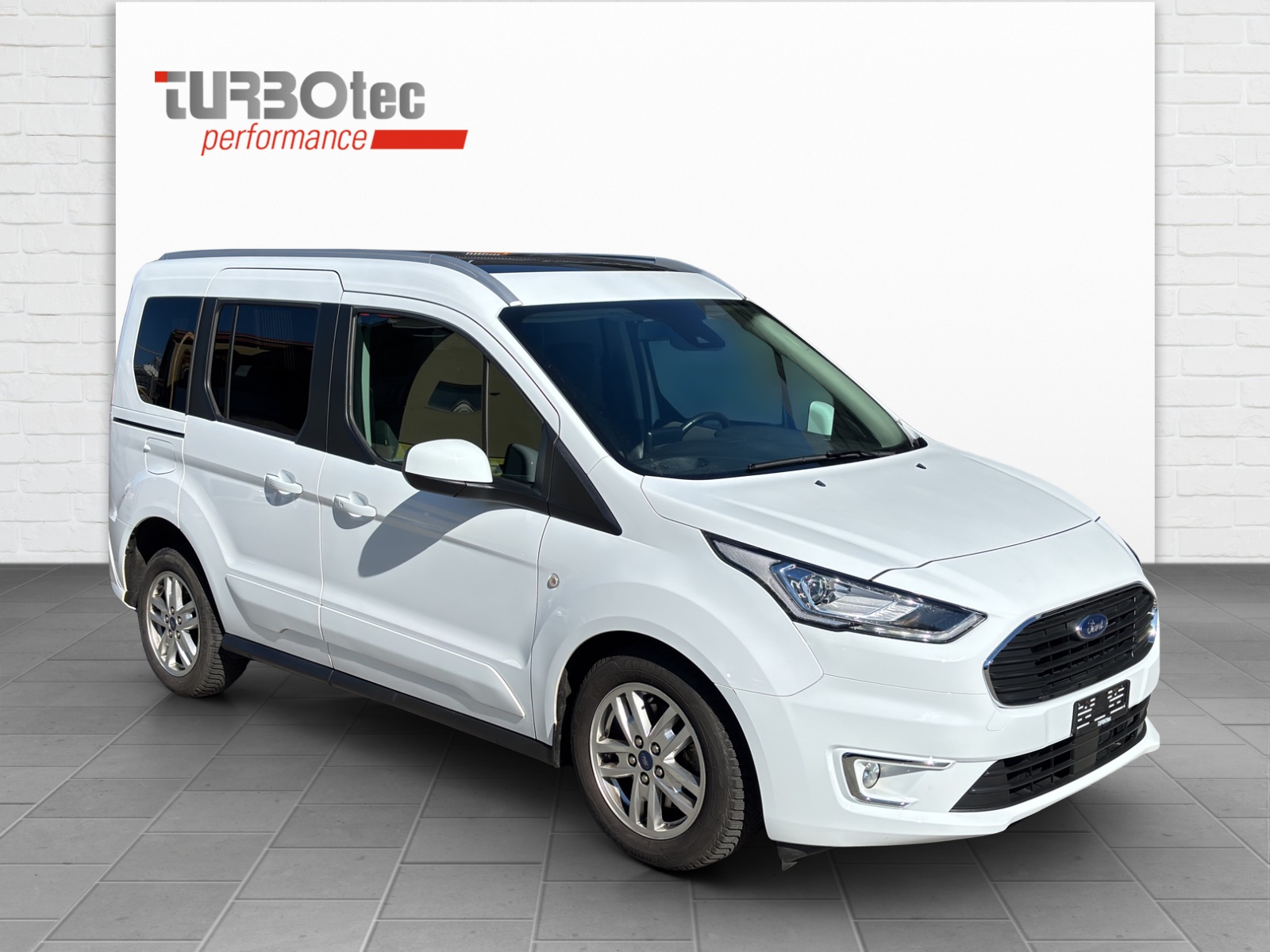 FORD Tourneo Connect 1.0 SCTi Titanium-showroom-element-3