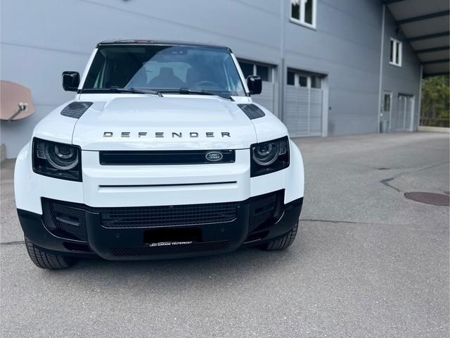 LAND ROVER Defender 110 3.0 I6 X-Dynamic SE-showroom-element-2