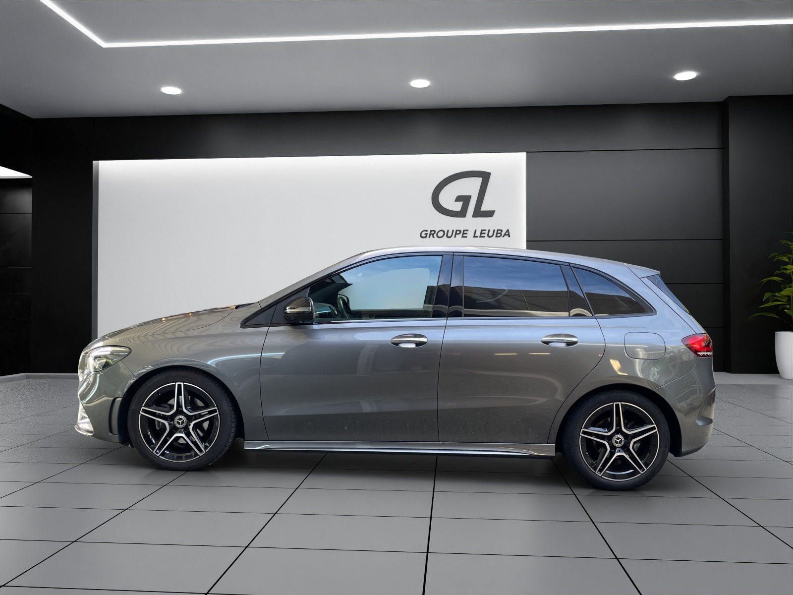 Image MERCEDES-BENZ B-200 B 200 d Night Star 8G-DCT