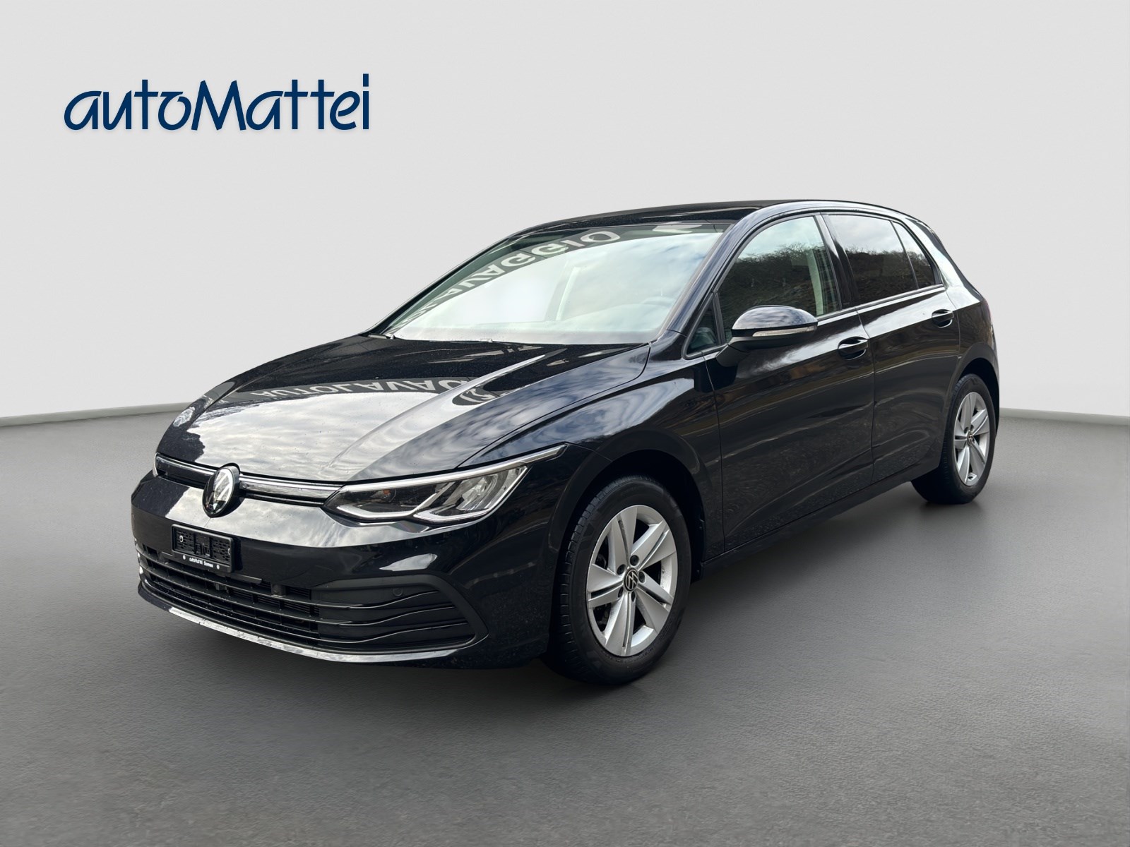 VW Golf 1.0 TSI Life-showroom-element-1