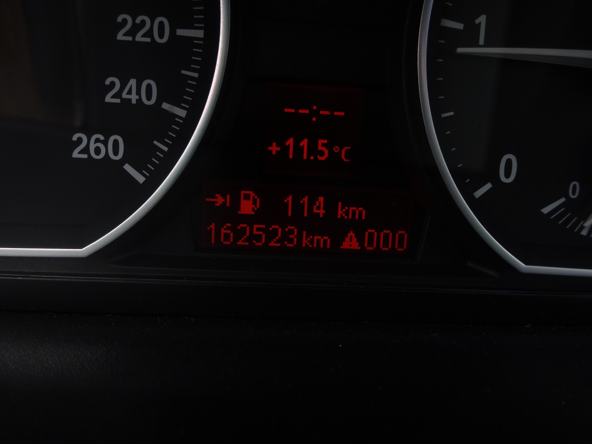 BMW 123d Coupé-image-13