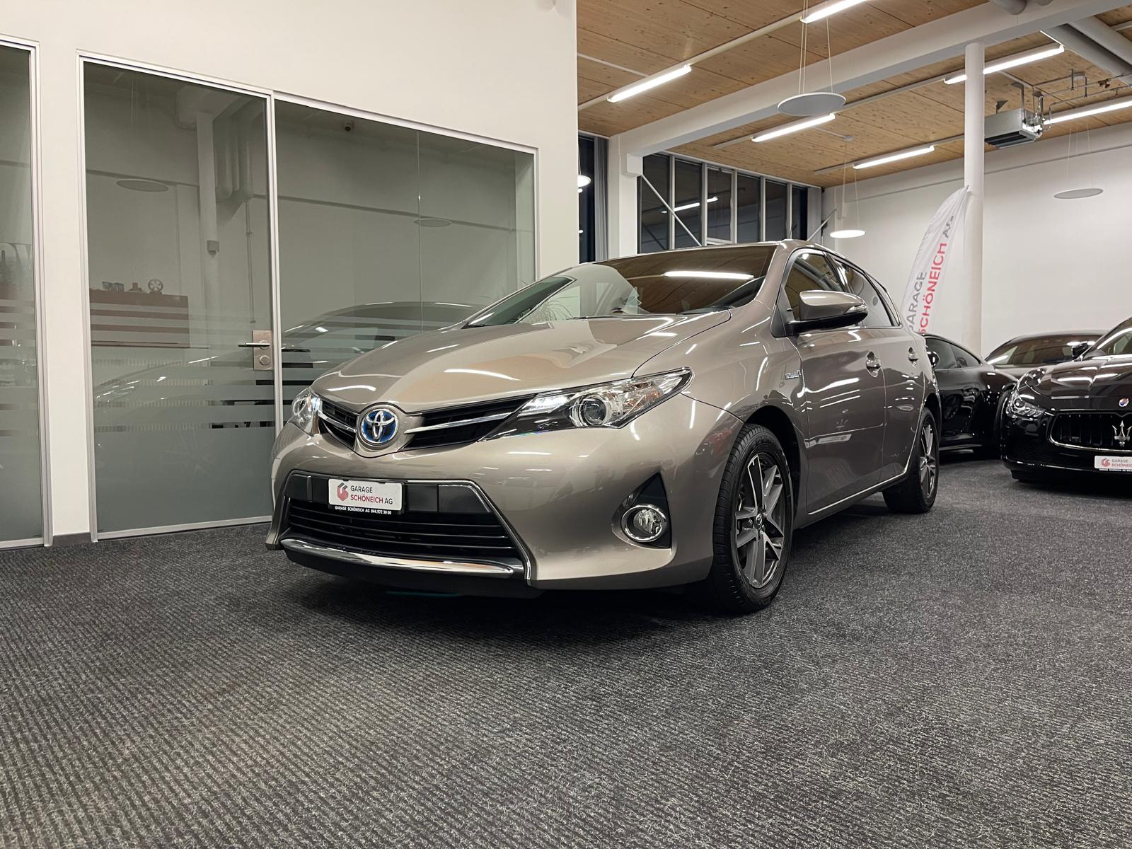 TOYOTA Auris 1.8 16V HSD Linea Trend