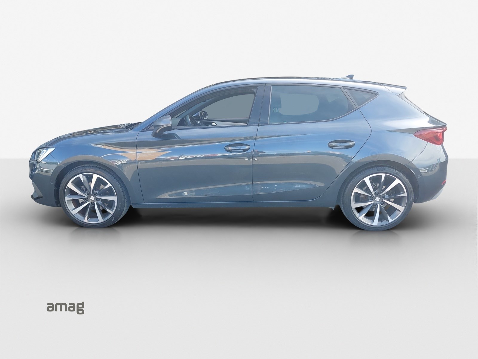 SEAT Leon 1.5 eTSI mHEV DSG FR-showroom-element-1