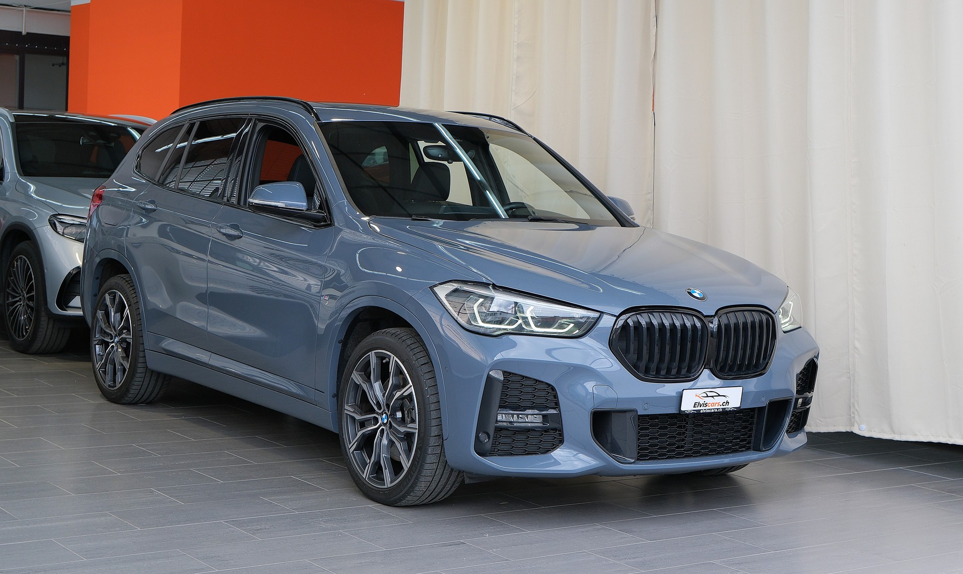 BMW X1 xDrive 25d M Sport Steptronic " Vollausstattung "-showroom-element-1