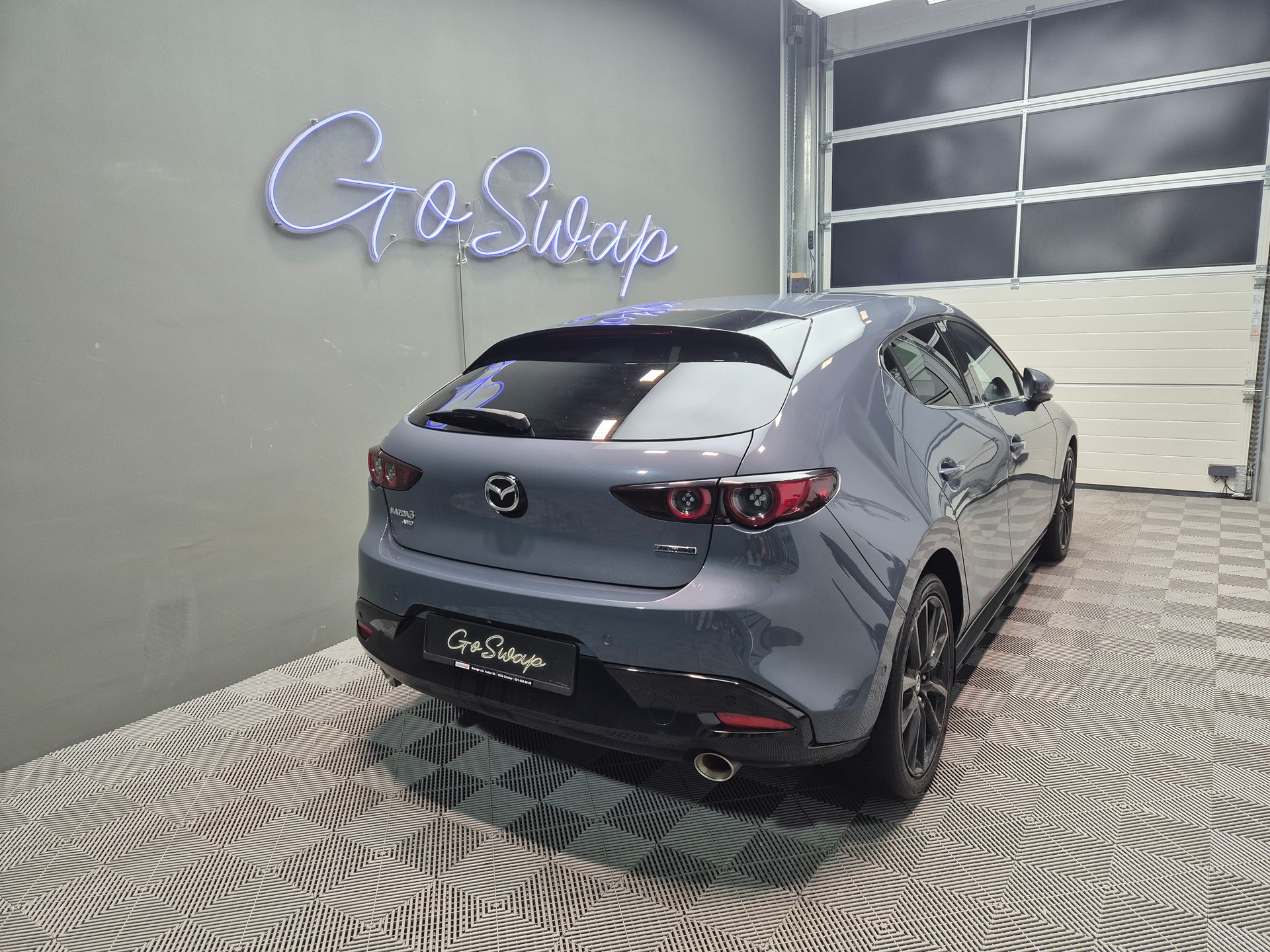 MAZDA 3 Hatchback SKYACTIV-X M Hybrid 180 Revolution AWD-showroom-element-1