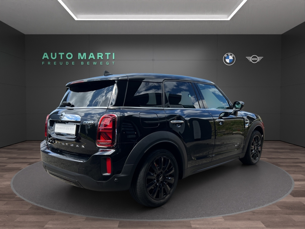 MINI Countryman Cooper ALL4-showroom-element-3