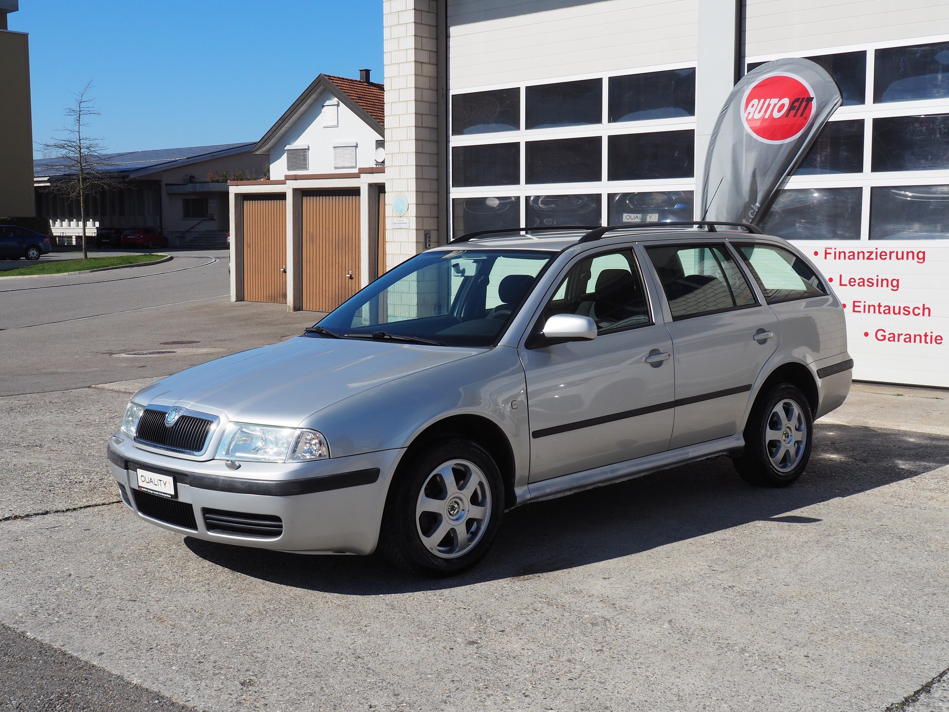 SKODA Octavia 1.8 Turbo Elegance 4x4