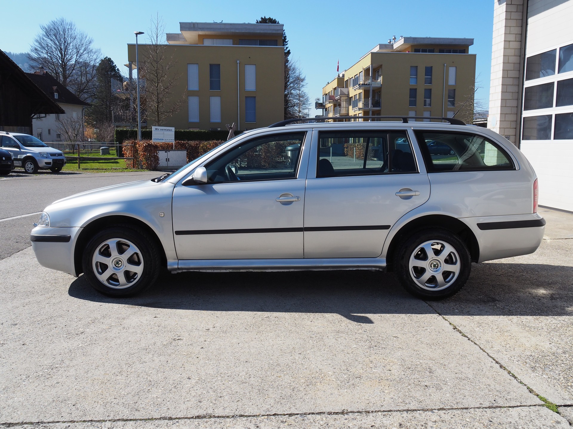 SKODA Octavia 1.8 Turbo Elegance 4x4-showroom-element-1