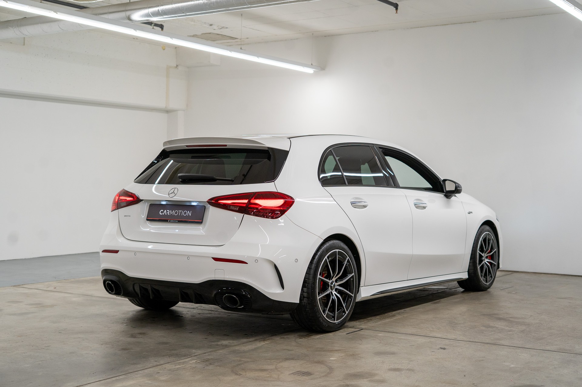 MERCEDES-BENZ A 35 AMG 4matic *FACELIFT*-showroom-element-3