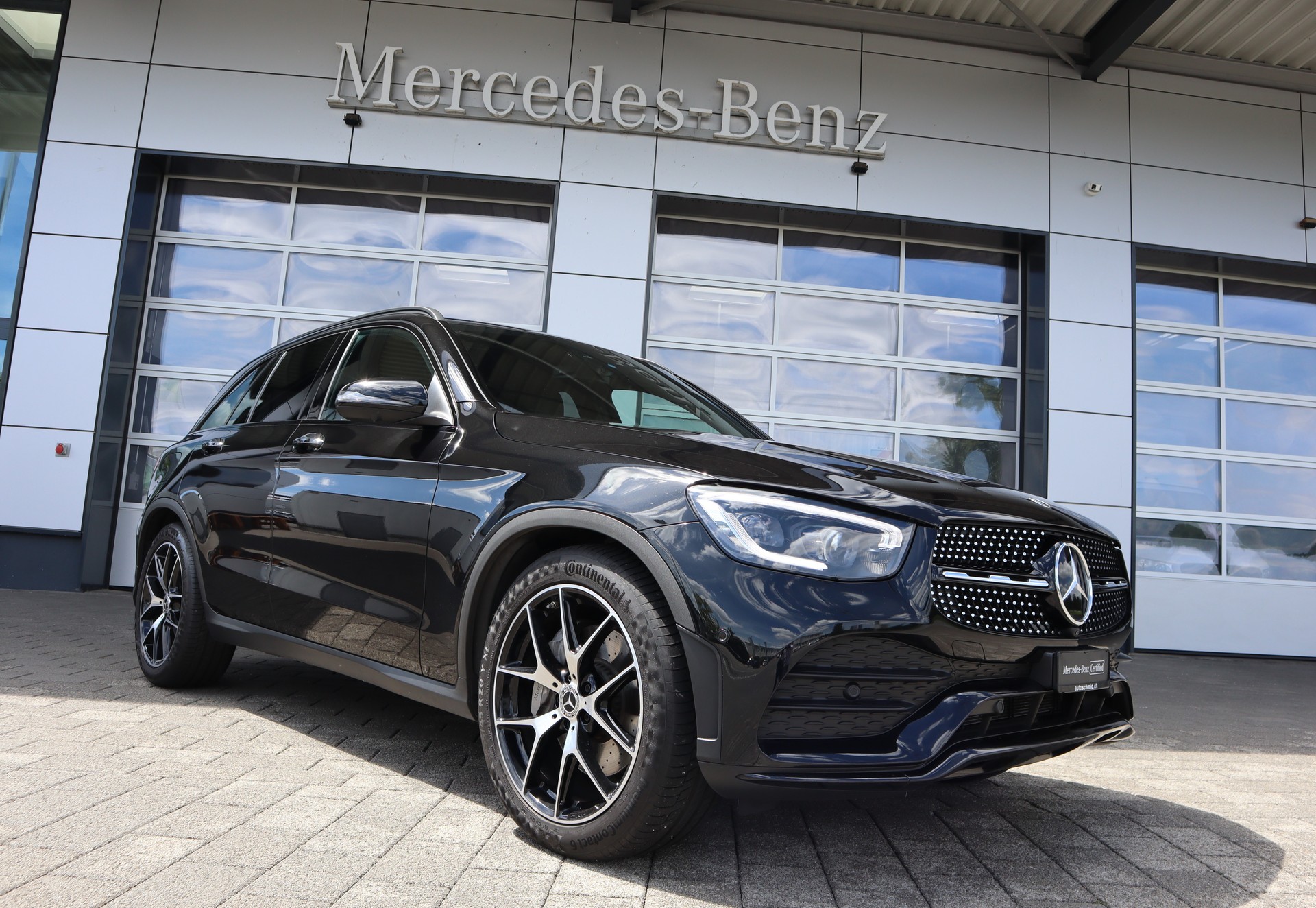 MERCEDES-BENZ GLC 300 AMG Line 4Matic 9G-Tronic