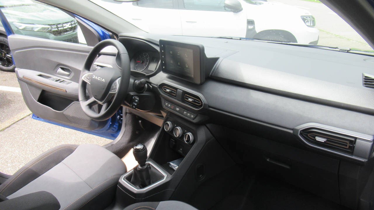 DACIA Sandero 1.0 TCe 110 Stepway Extreme-image-14