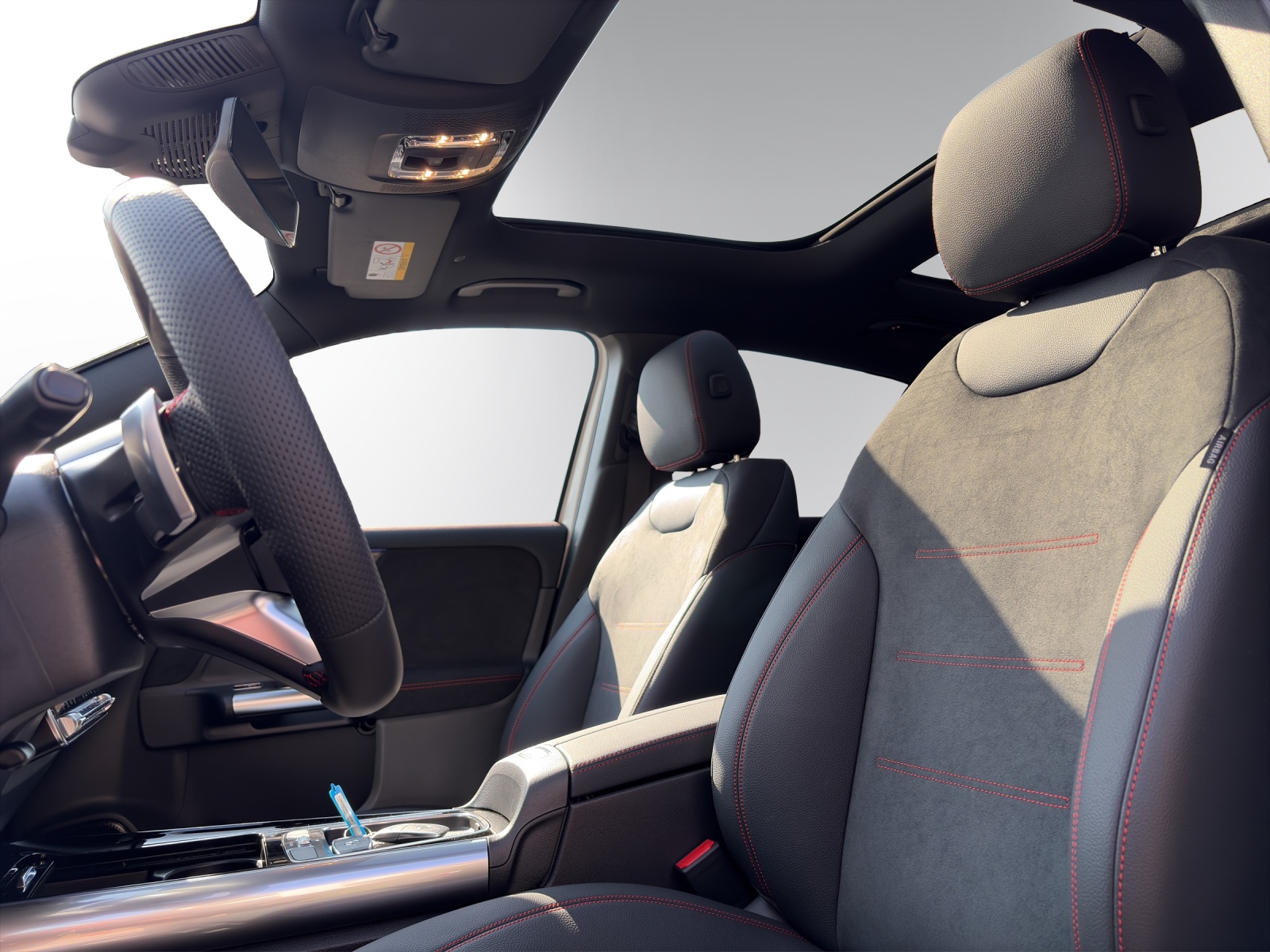 Image MERCEDES-BENZ GLA-220 GLA 220 4Matic 8G-DCT