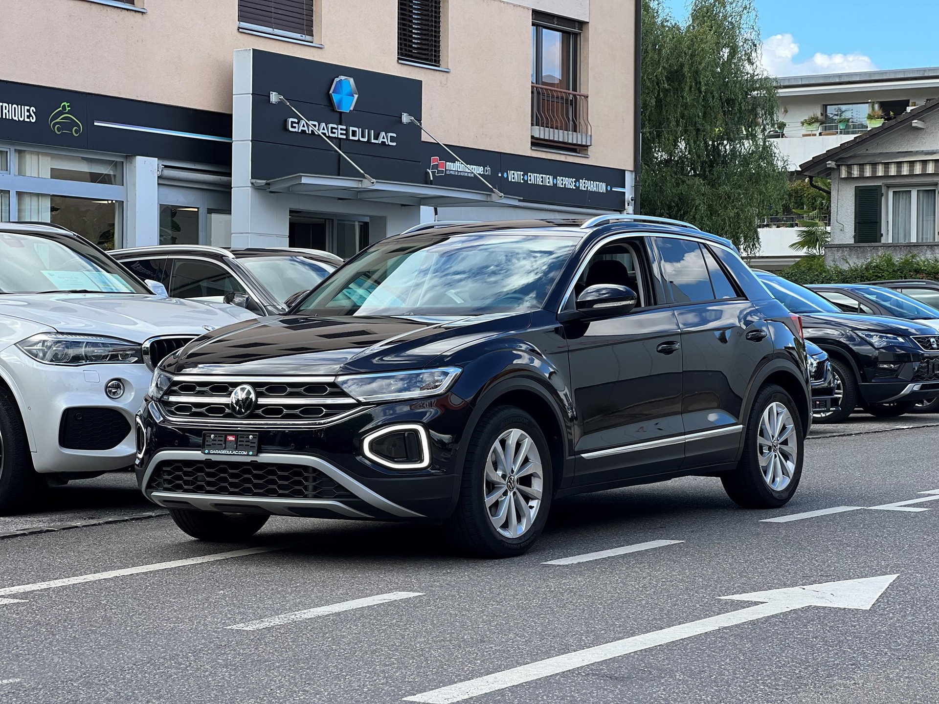 VW T-Roc 2.0 TSI Style DSG 4Motion-image-0