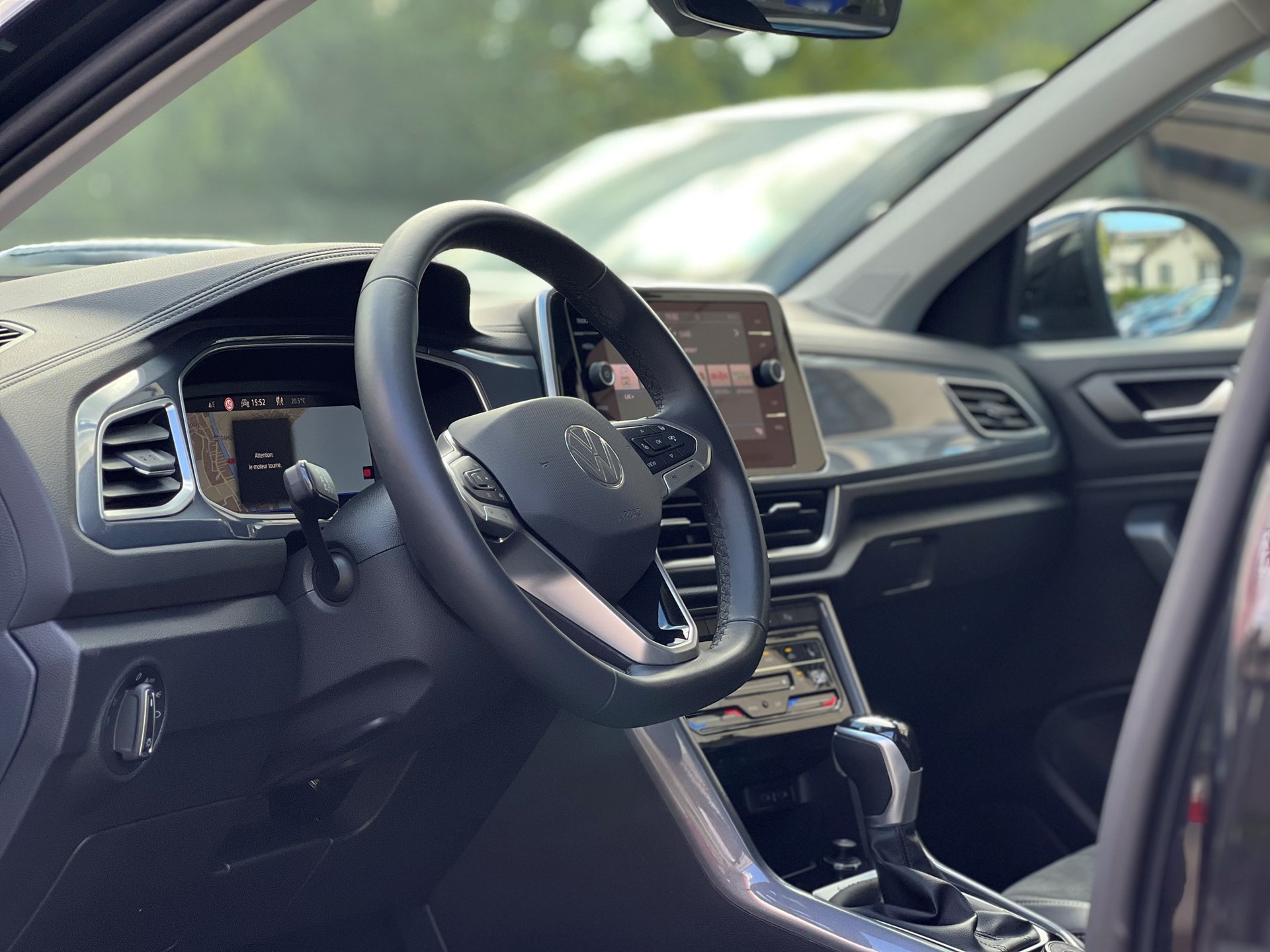 VW T-Roc 2.0 TSI Style DSG 4Motion-image-11