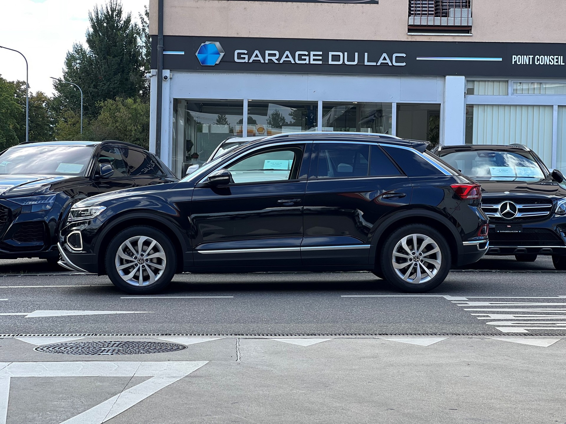 VW T-Roc 2.0 TSI Style DSG 4Motion-image-3