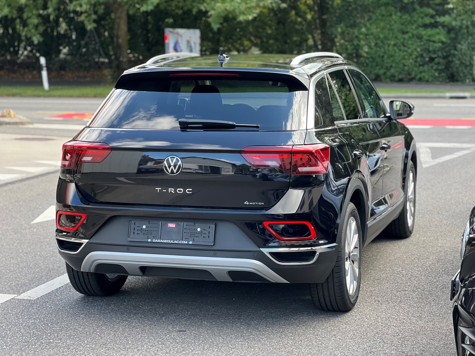 VW T-Roc 2.0 TSI Style DSG 4Motion-image-9