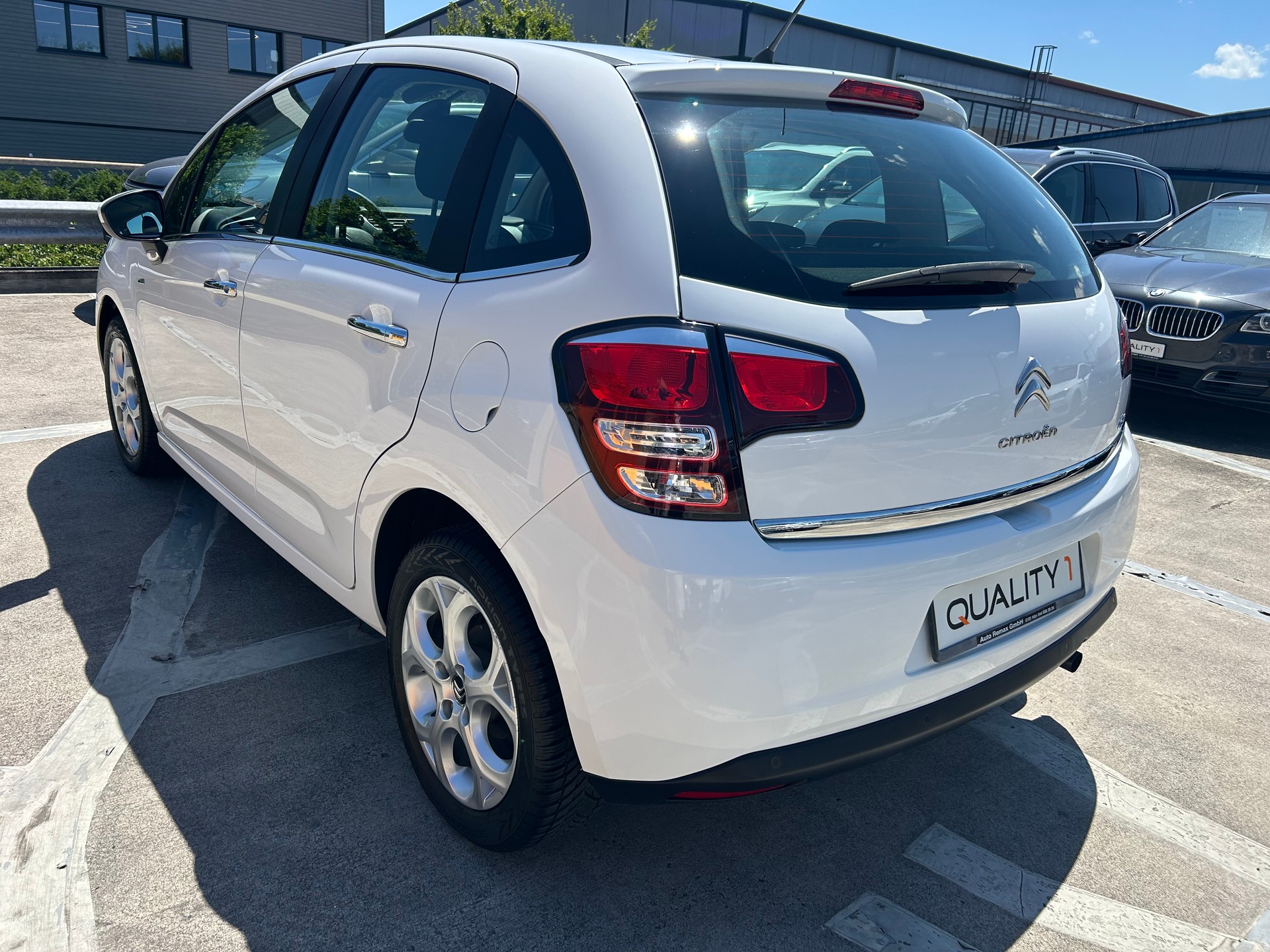 CITROEN C3 1.2i Exclusive-showroom-element-2