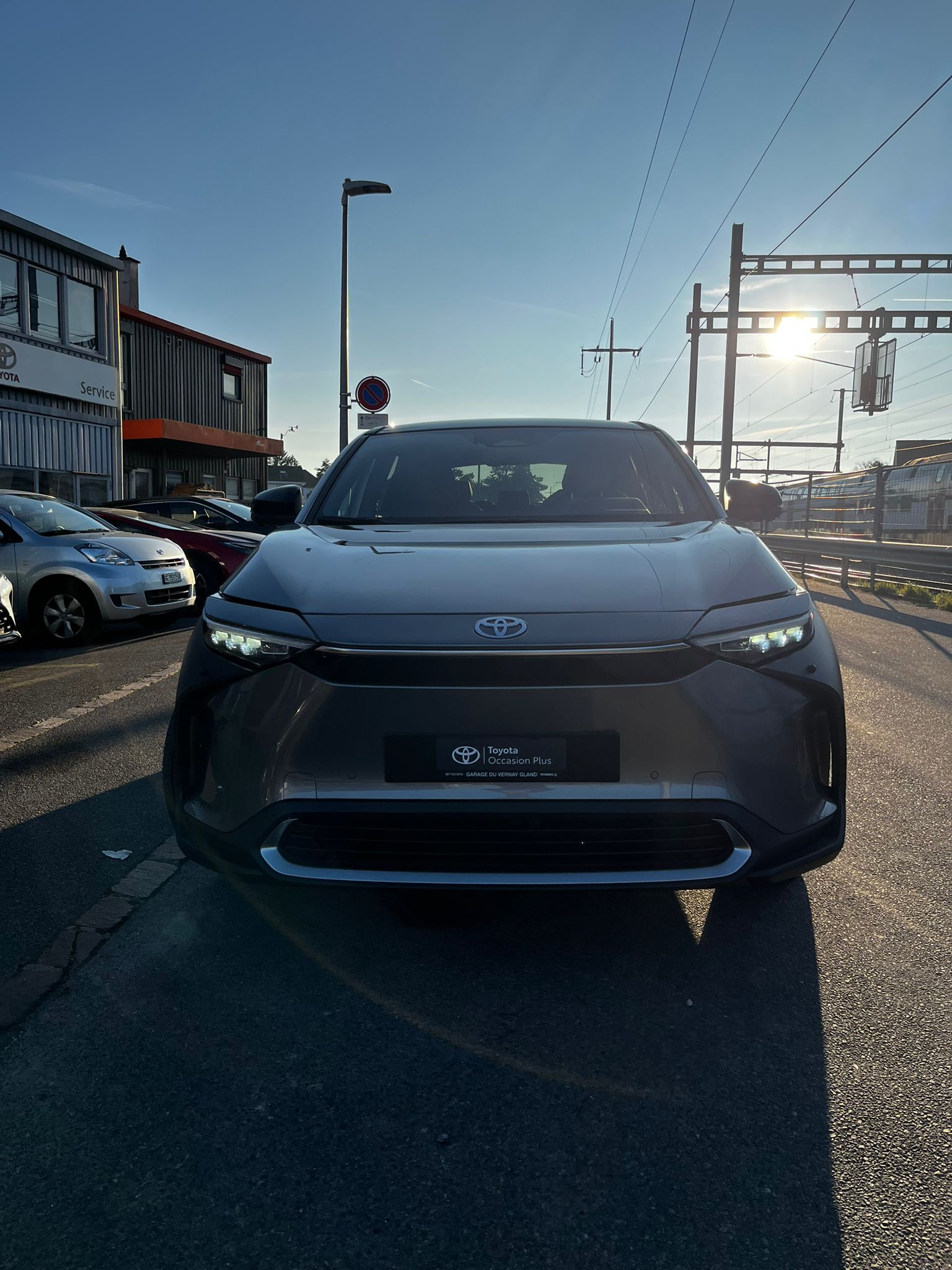 TOYOTA bZ4X Premium 71,4 kWh 4WD-showroom-element-1