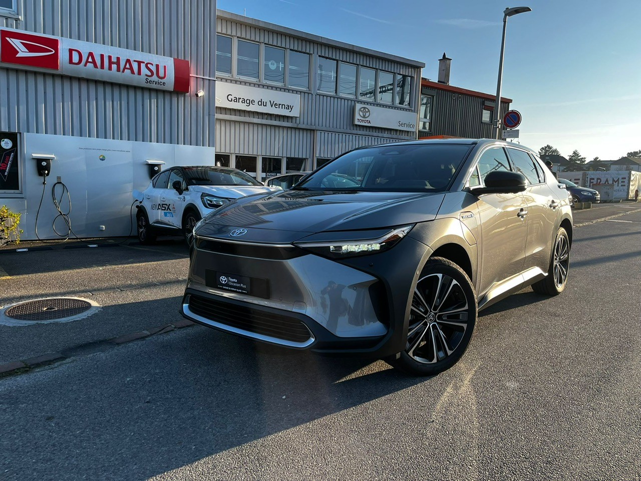 TOYOTA bZ4X Premium 71,4 kWh 4WD-showroom-element-2