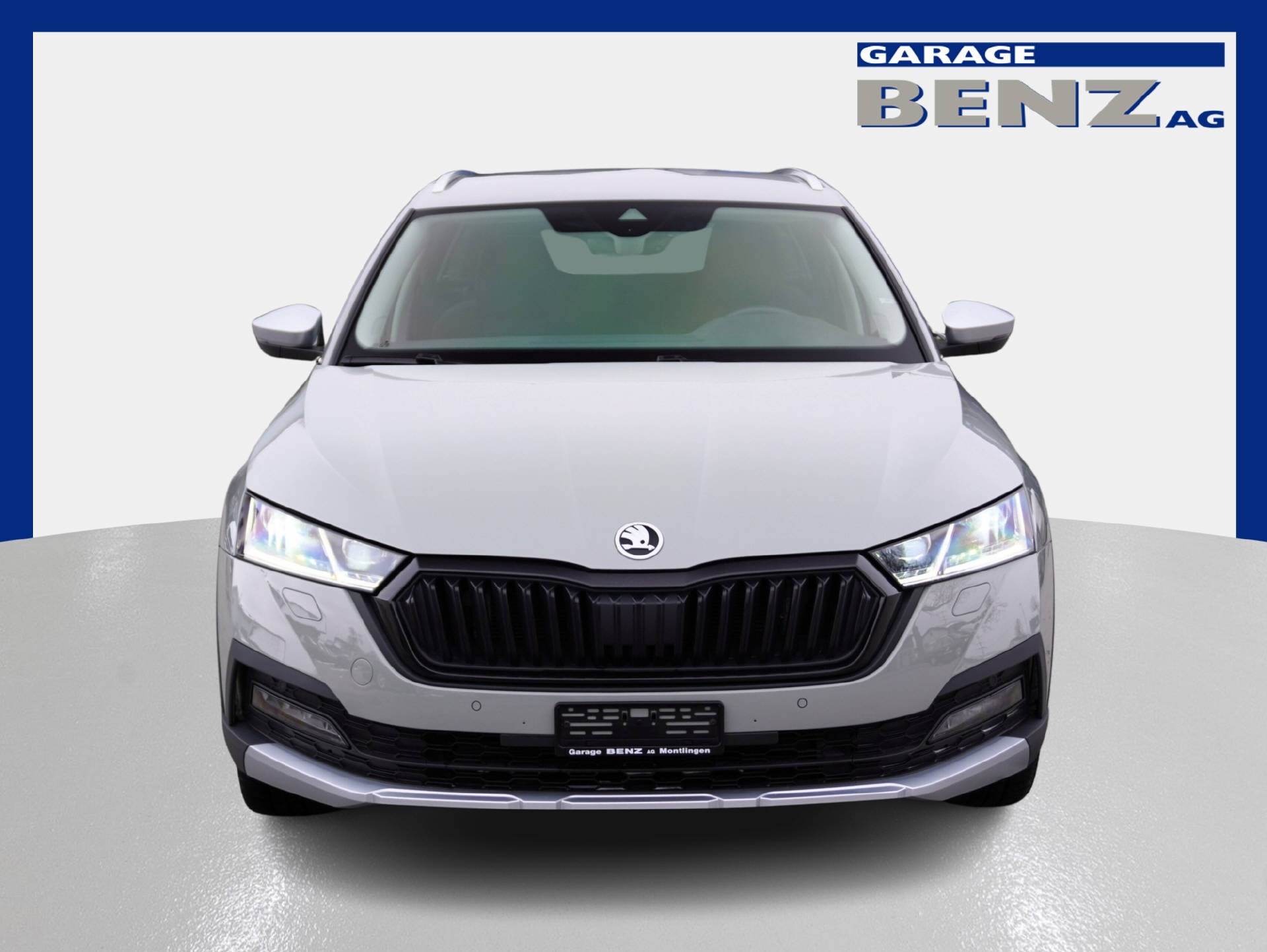 SKODA Octavia Scout 2.0 TDI 4x4 DSG-showroom-element-1