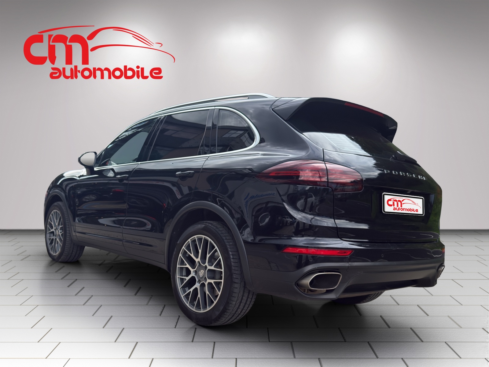 PORSCHE Cayenne Diesel-showroom-element-1