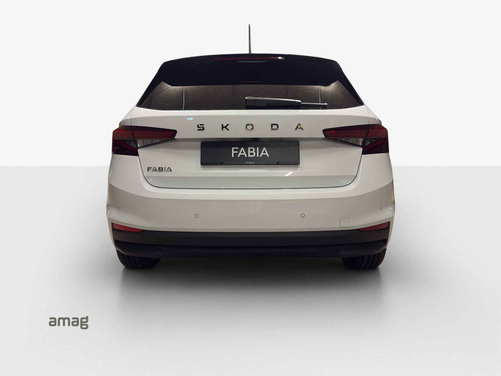 SKODA Fabia 1.5 TSI Dynamic DSG-showroom-element-3