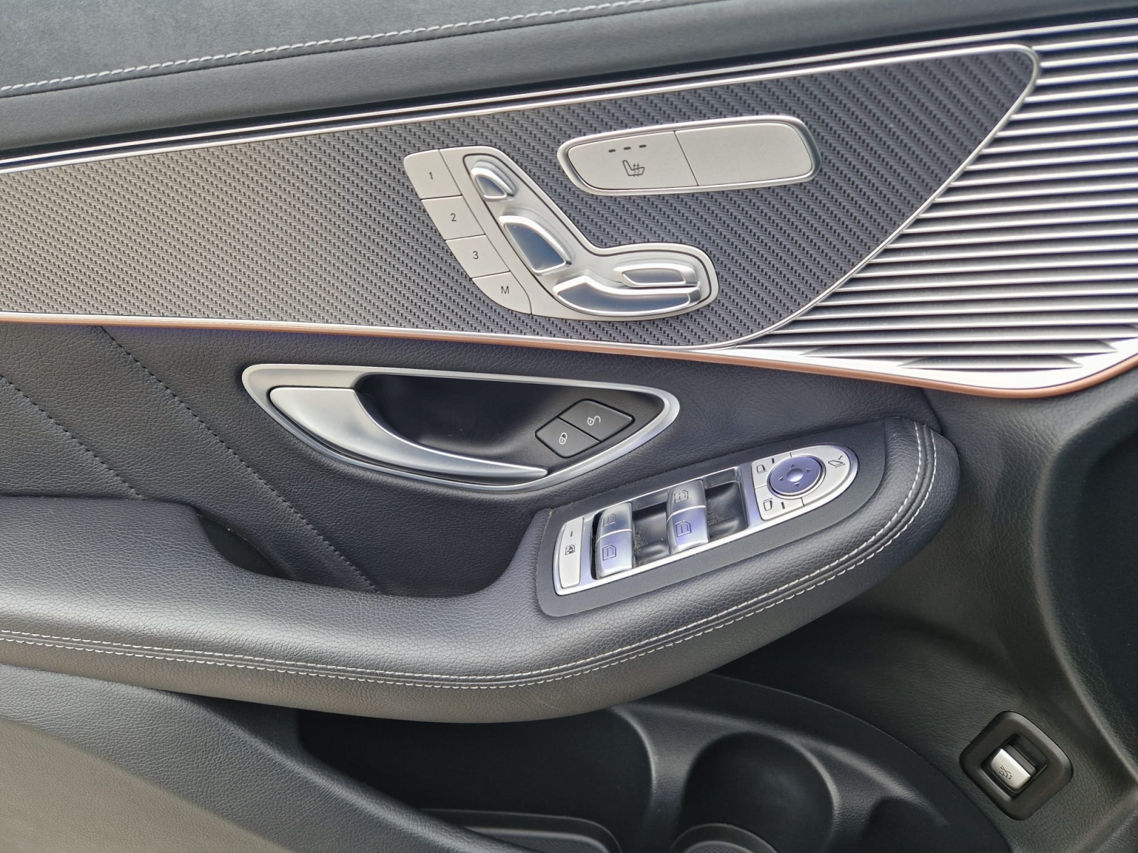 Image MERCEDES-BENZ EQC-400 EQC 400 AMG Line 4Matic