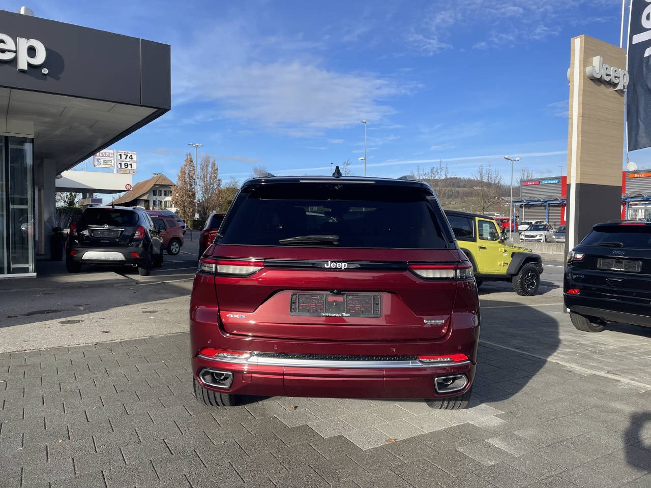 JEEP Grand Cherokee 2.0 Turbo Summit Reserve 4xe-image-3