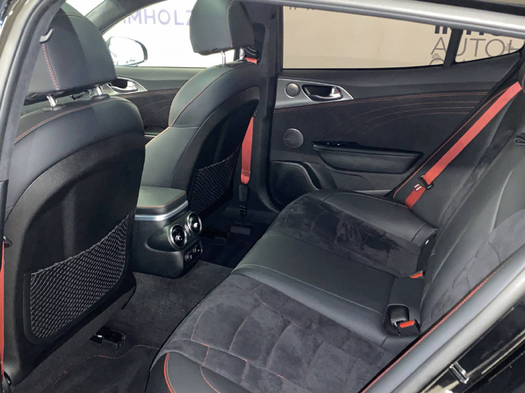 KIA Stinger GT 3.3 T-GDi-image-15