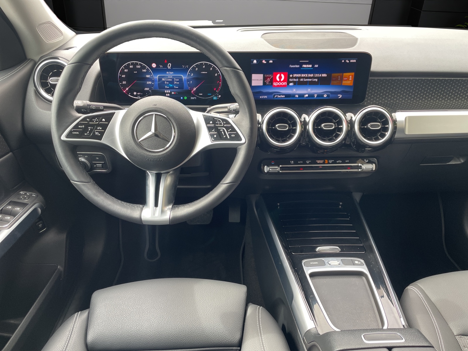 Image MERCEDES-BENZ GLB-220 GLB 220 4Matic 8G-Tronic
