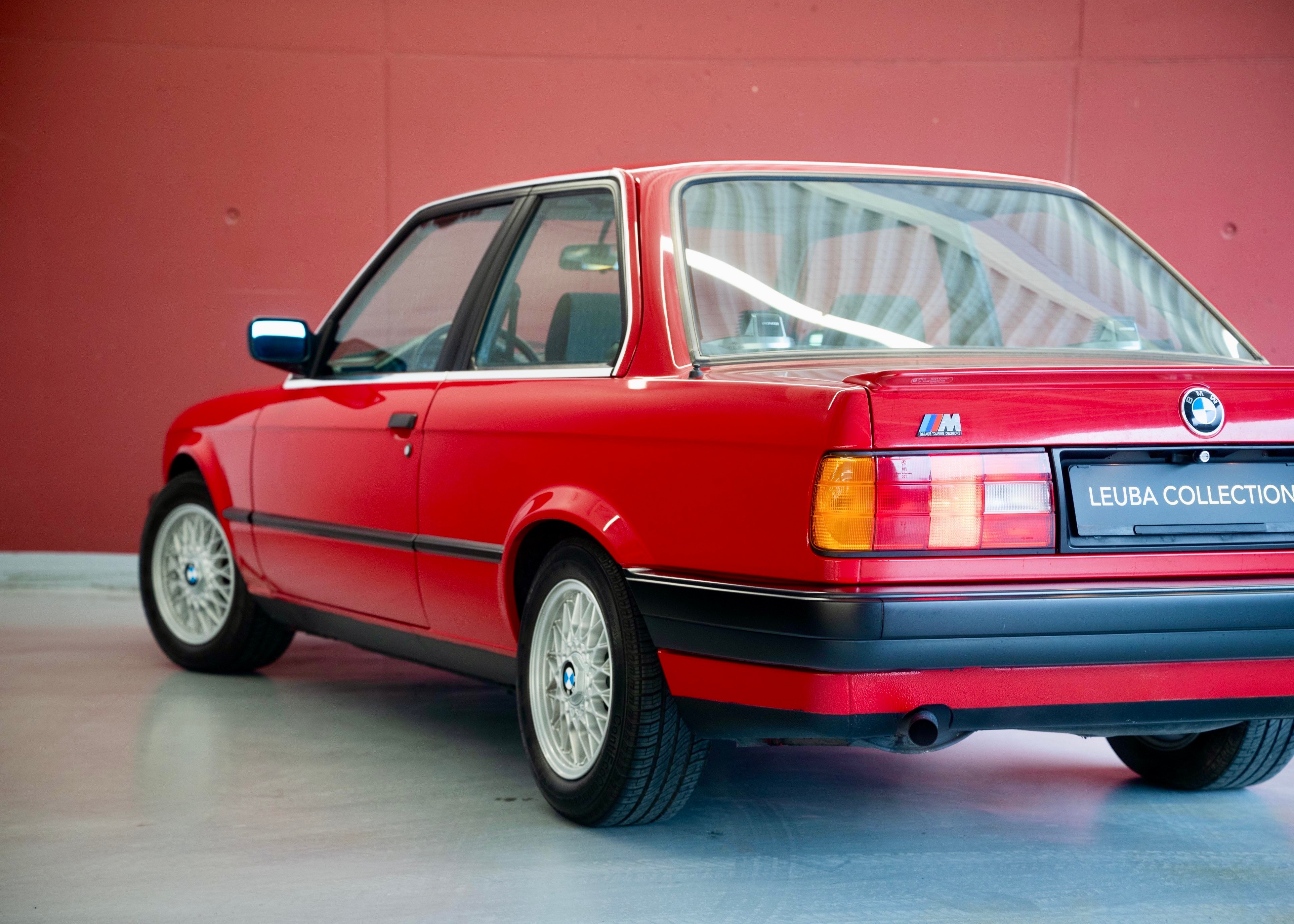 Image BMW 318 318i Coupe (Swiss car, 1st hand, full service history)