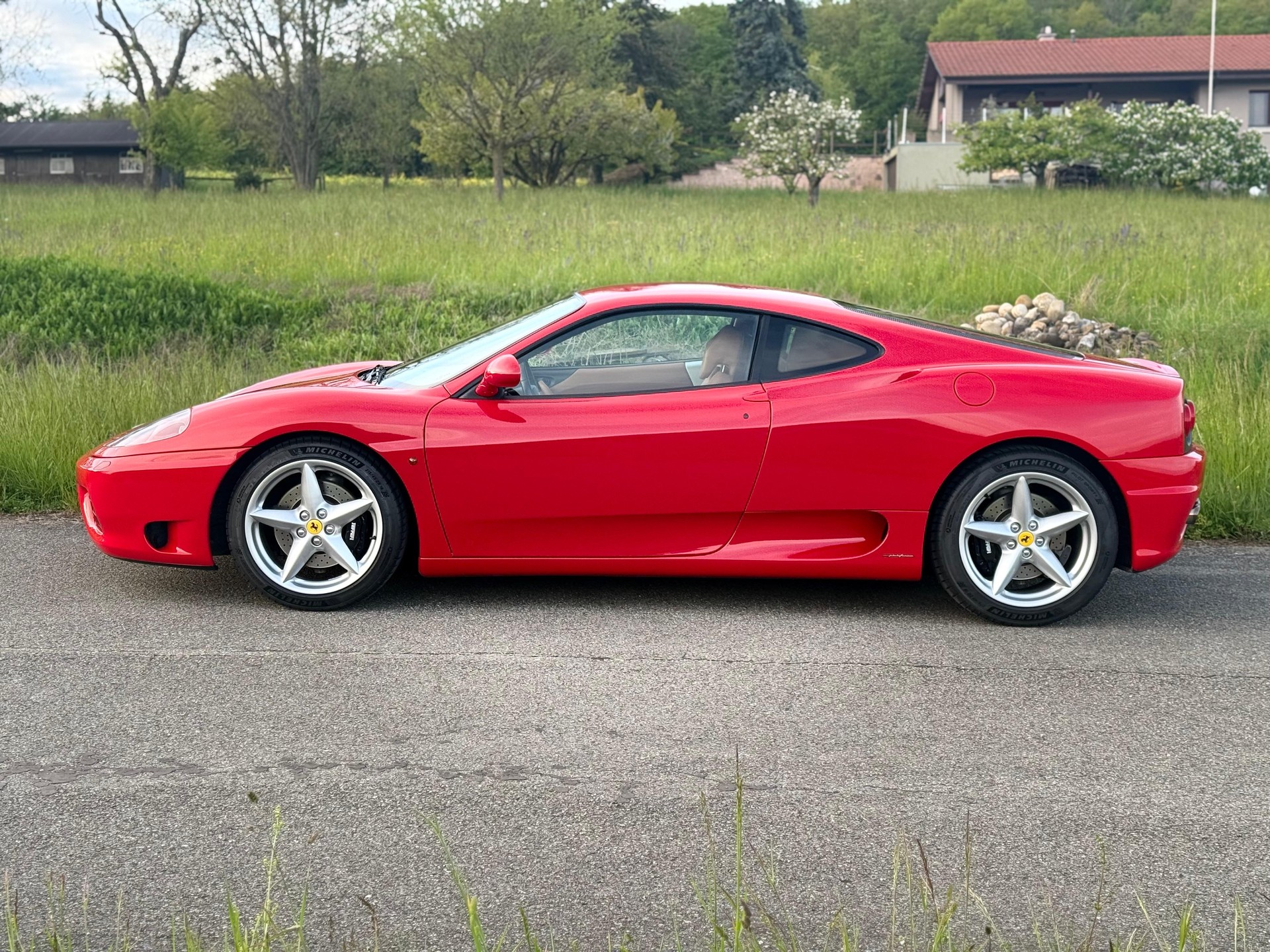 FERRARI F360-image-2