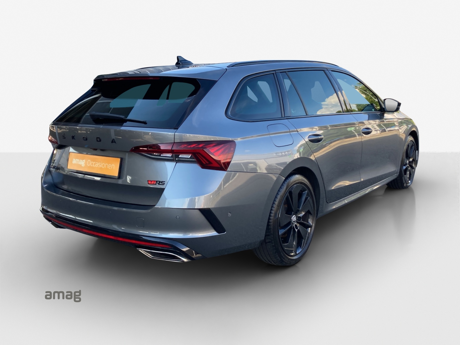 SKODA Octavia Combi 2.0 TDI DSG RS 4x4-image-4