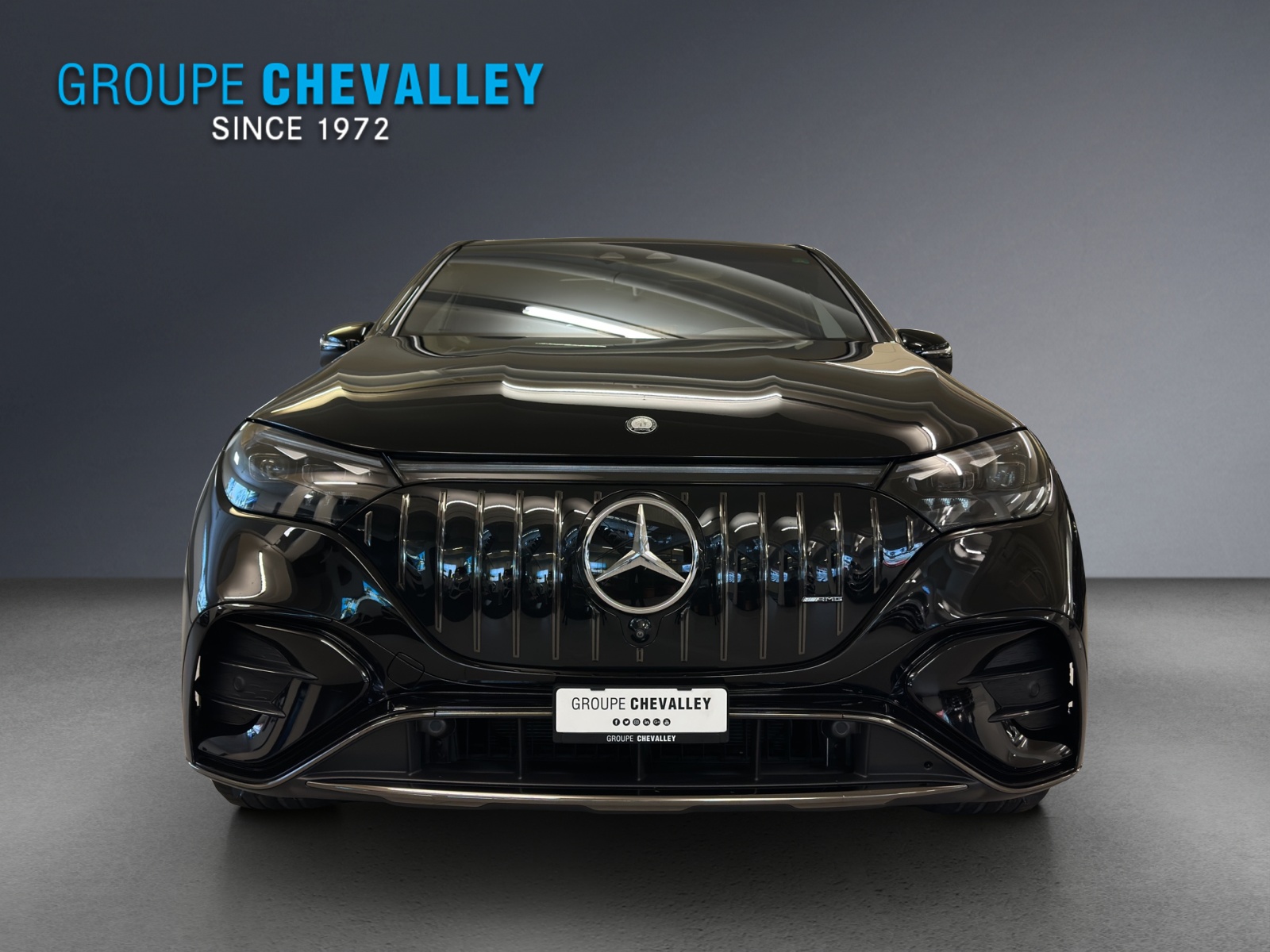 MERCEDES-BENZ EQE SUV AMG 43 4M-showroom-element-3