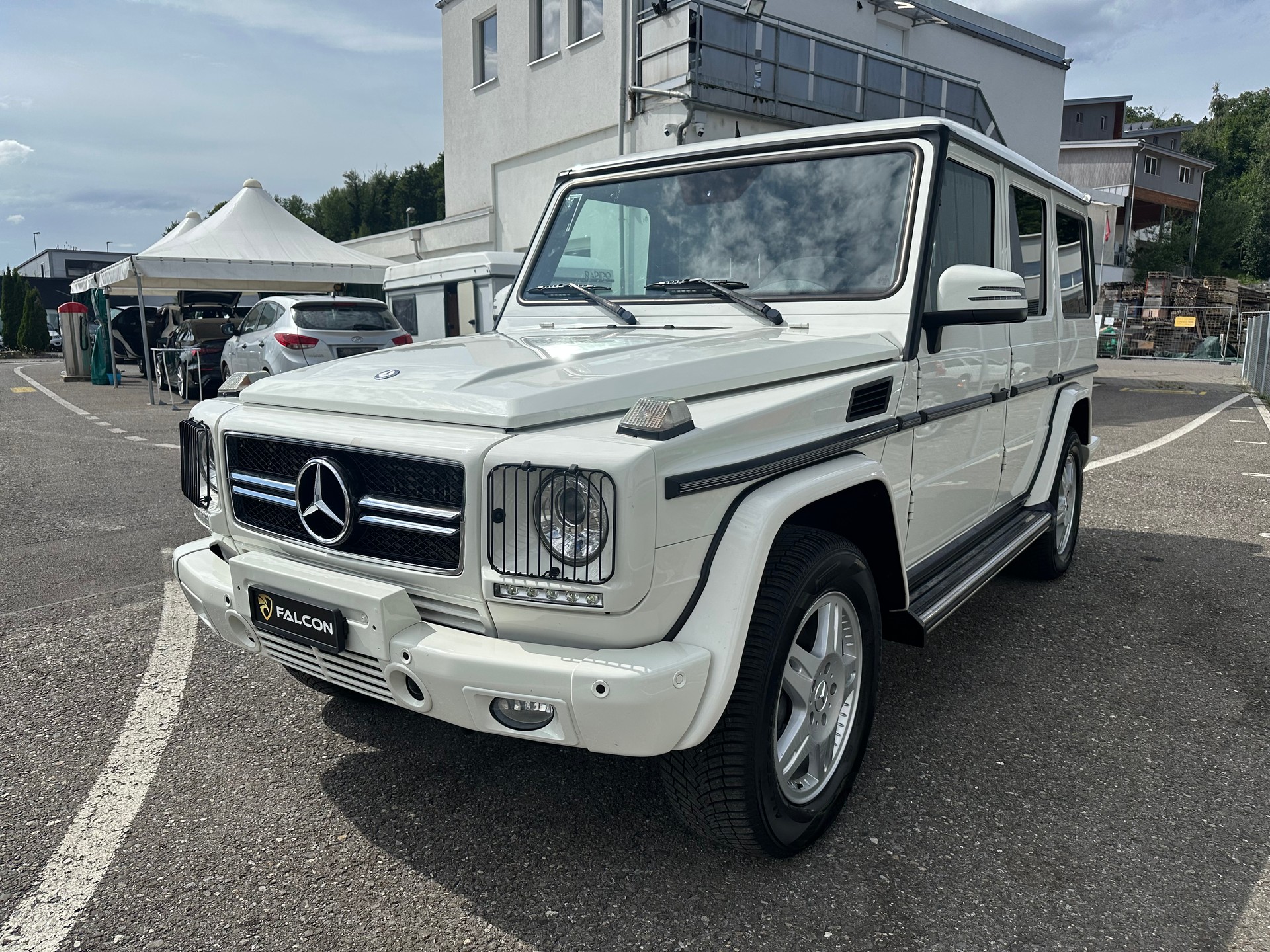 MERCEDES-BENZ G 350 BlueTEC 7G-Tronic-showroom-element-1