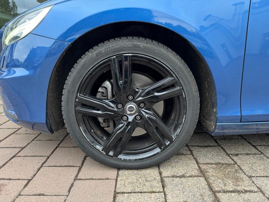 VOLVO V40 T3 R-Design-image-9