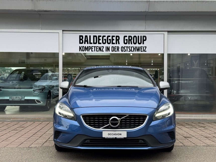 VOLVO V40 T3 R-Design-image-5