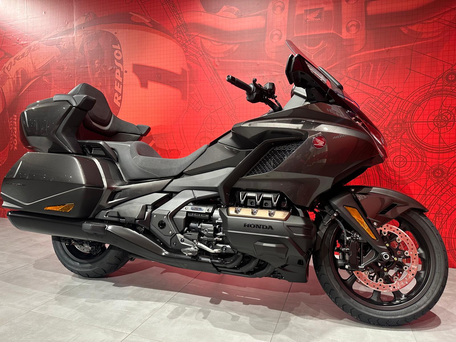 Honda F6b Usata Honda GL 1800 F6C ABS Colore Nero Usato In Vendita