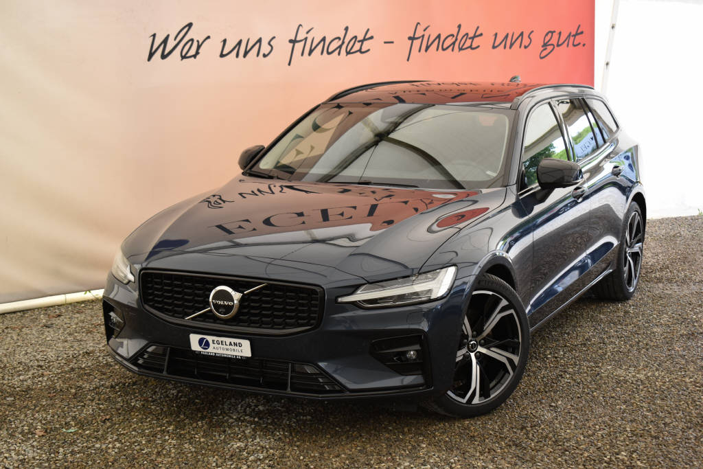 VOLVO V60 2.0 B4 Plus Dark-showroom-element-1