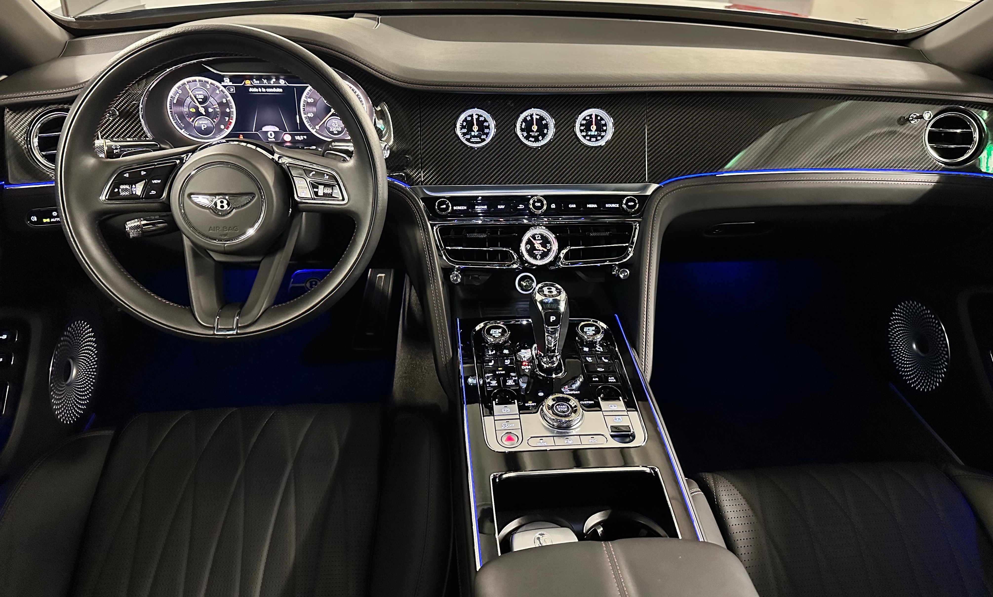 Image BENTLEY FLYING-SPUR Flying Spur V6 Hybrid