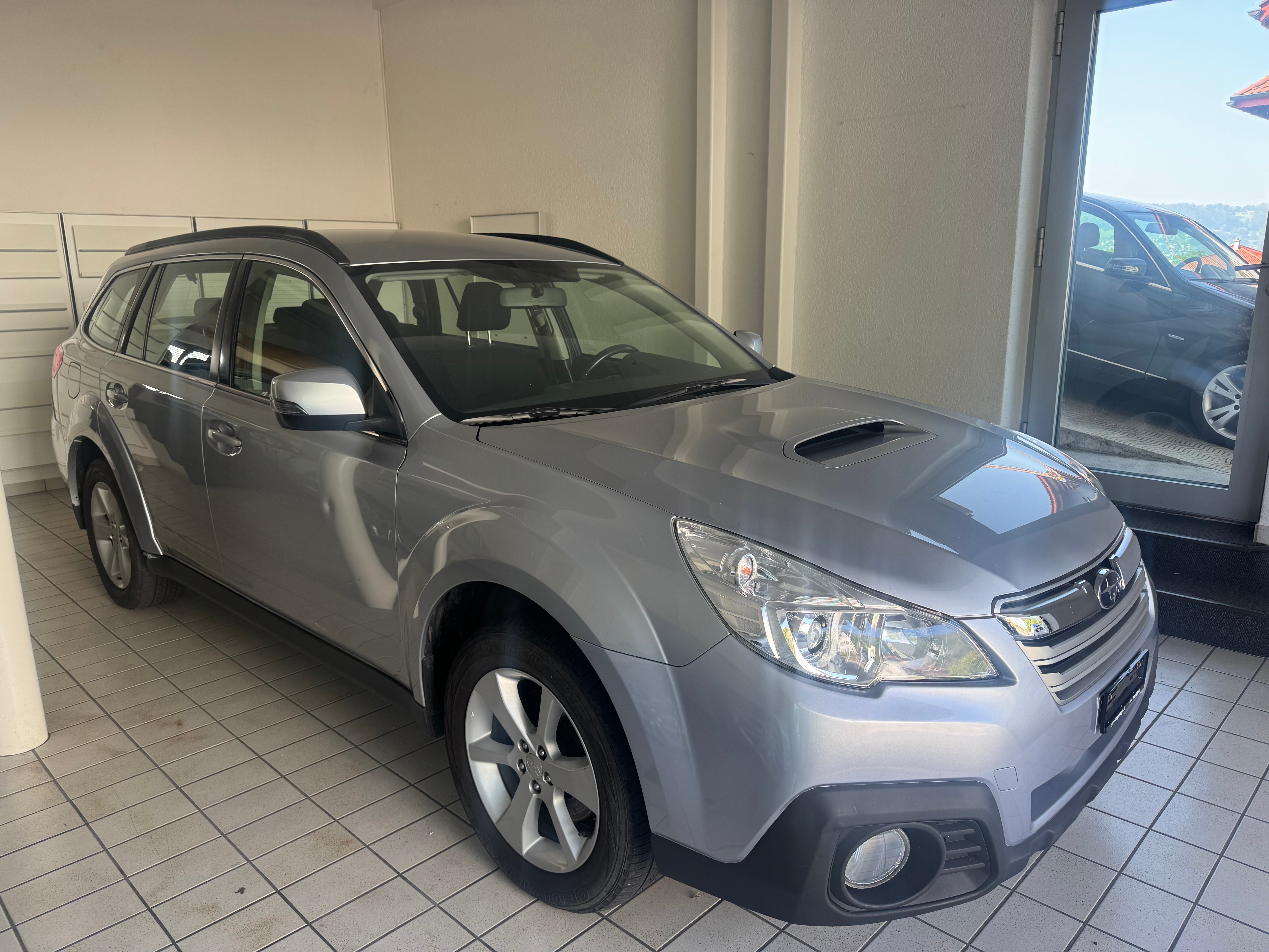 SUBARU Outback 2.0D (Kombi)