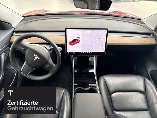 TESLA Model 3 Long Range AWD-showroom-element-1