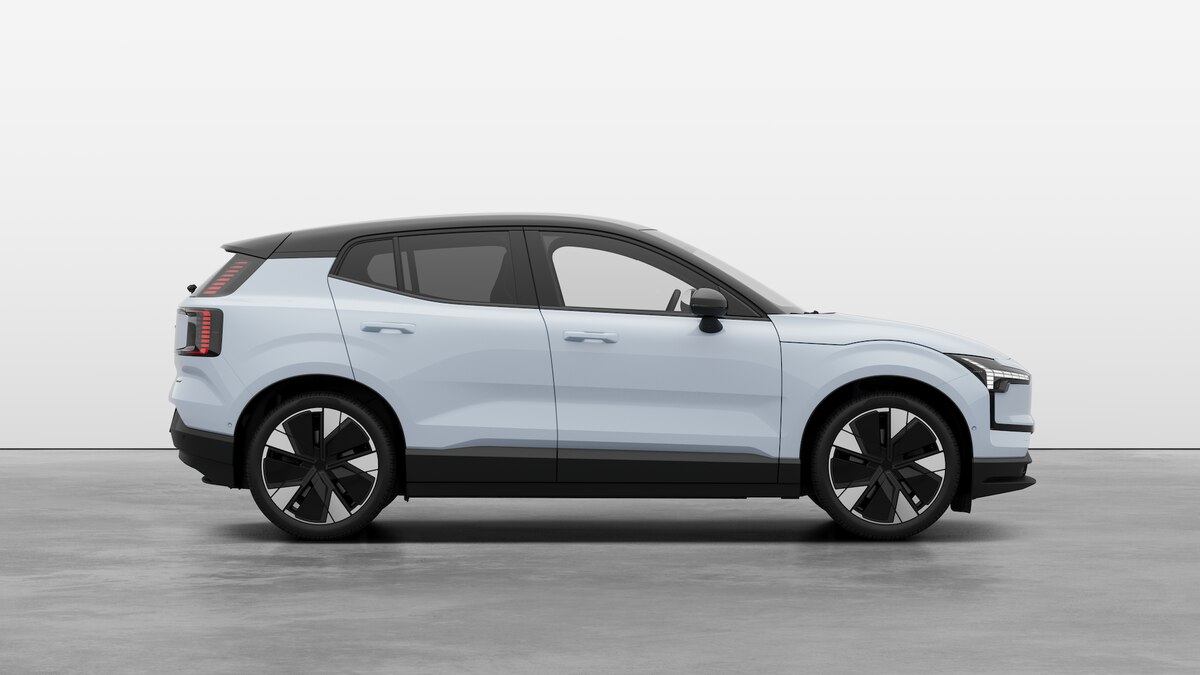 VOLVO EX 30 E60 Twin Ultra Performance AWD-showroom-element-3