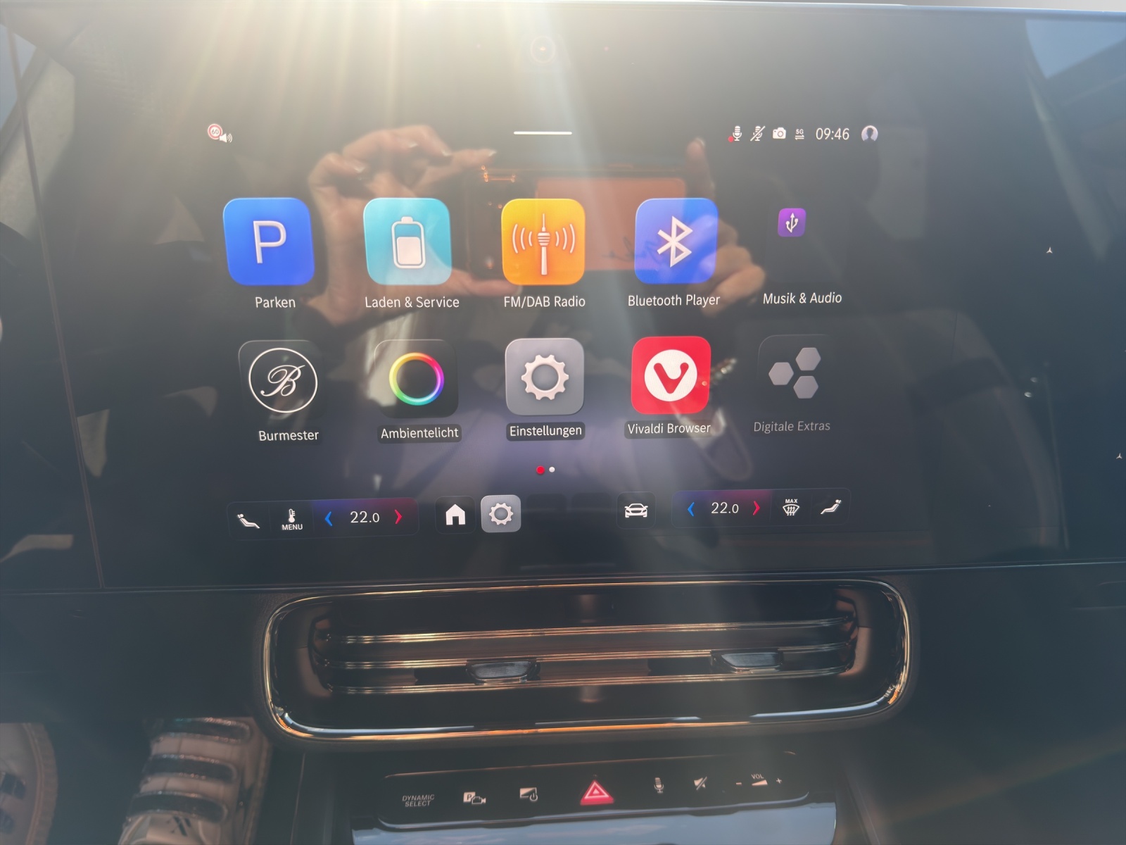 Image MERCEDES-BENZ CLA-350 CLA 350 4 Matic 85 kWh EQ