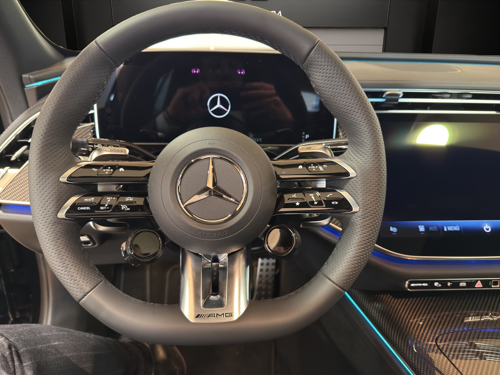 Image MERCEDES-BENZ E-53-AMG E 53 Hybrid T 4Matic+ 9G-Tronic