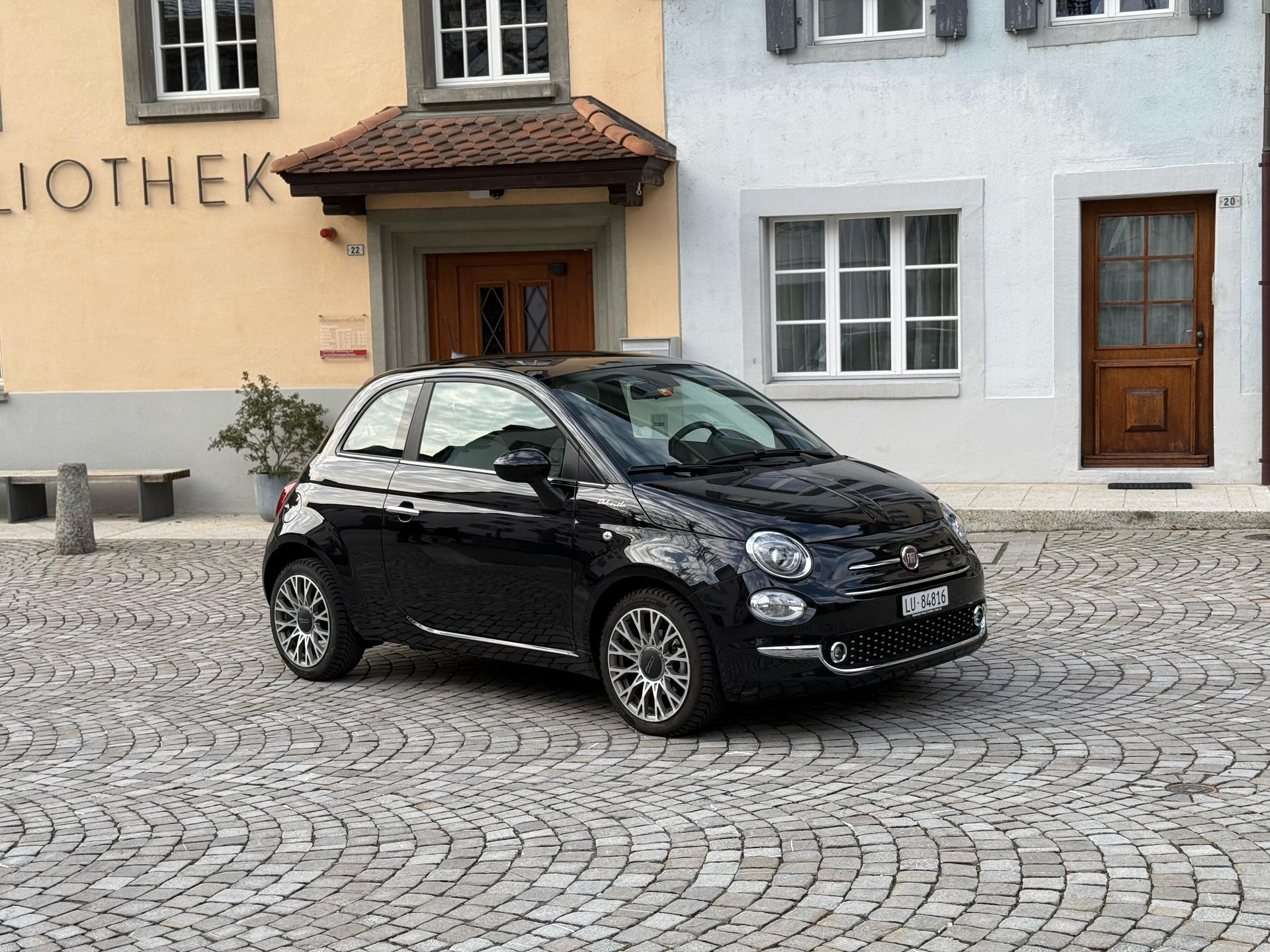 FIAT 500 1.0 N3 MildHybrid Dolcevita