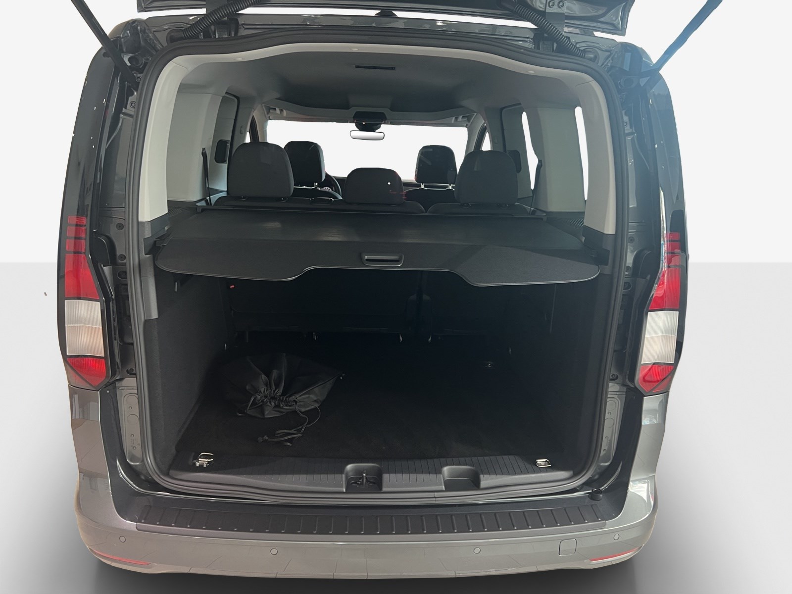VW Caddy 1.5 TSI Plug in Hybrid Liberty DSG-image-12