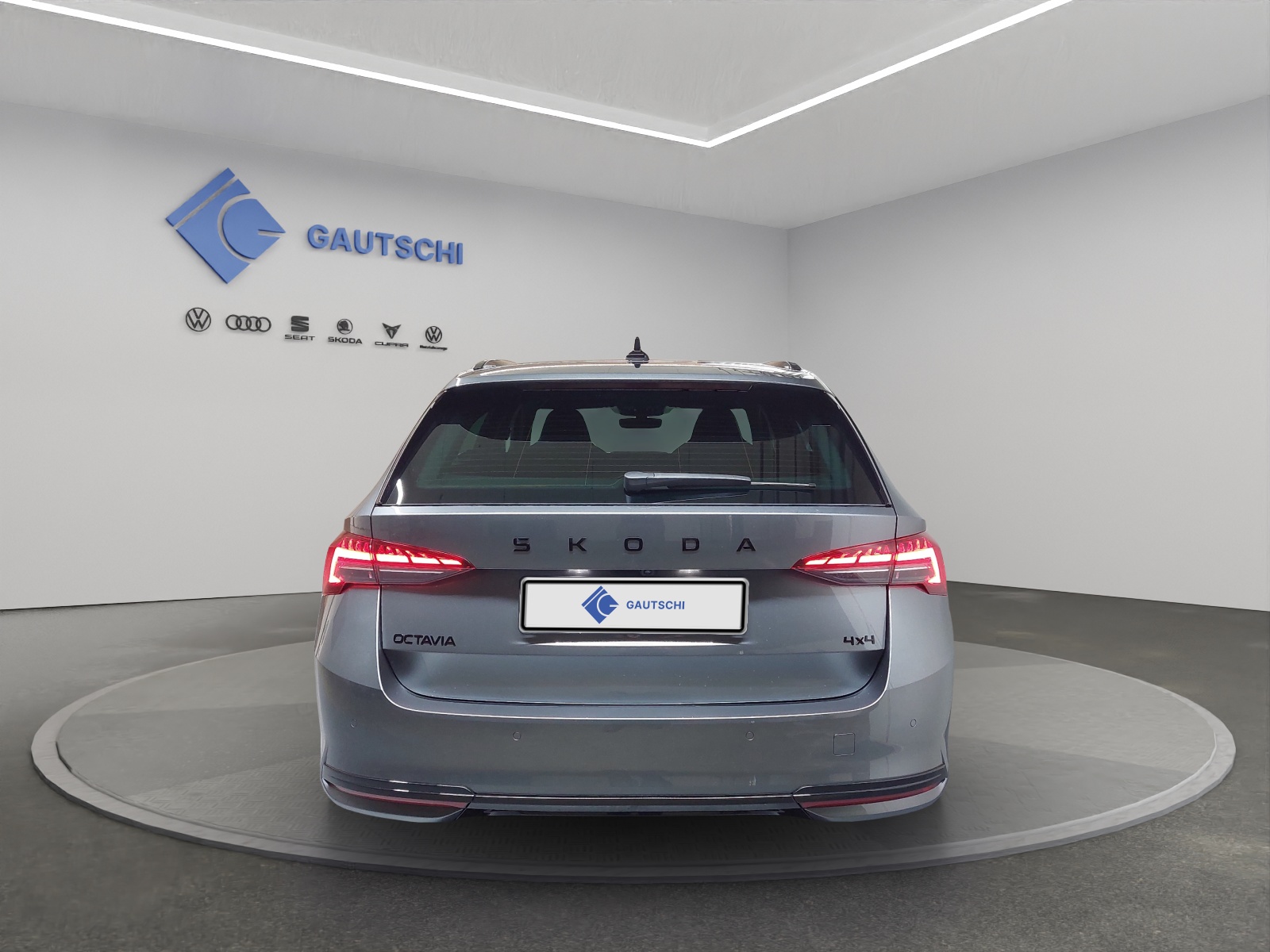 SKODA Octavia Combi 2.0 TSI DSG Dynamic 4x4-image-3
